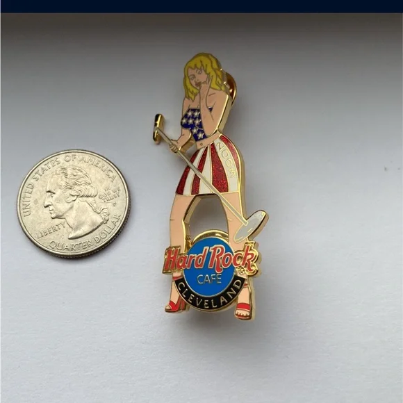 Hard Rock Cafe Cleveland pin - Picture 2 of 6